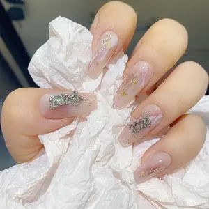 TSZS toptan 3D 2024 yeni yıl tırnak sanat süslemeleri lüks DIY gümüş altın 2024 numarası şekil Nail Art Charms