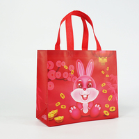 Gros fourre-tout cadeau sacs pour les petites entreprises modèle animal cadeau emballage imprimé non tissé sac Faible quantité minimale de commande sacs à provisions réutilisables