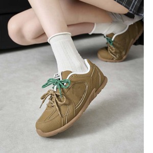 Chaussures de sport décontractées respirantes en maille à lacets pour adolescentes et femmes, baskets tendance d'été pour la marche - Product Image 3