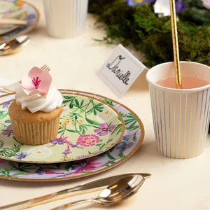 จานกระดาษลายดอกไม้ DAMAI สำหรับงานเลี้ยงน้ำชาแบบกำหนดเอง ผู้ผลิตอุปกรณ์บนโต๊ะอาหารแบบใช้แล้วทิ้ง จานกระดาษลายดอกไม้สำหรับงานปาร์ตี้ - Product Image 5