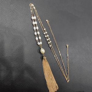 Новинка 2022, элегантное ожерелье на свитер, длинное ожерелье с позолоченными кисточками, длинное женское ожерелье с жемчужными бусинами и подвесками - Product Image 2