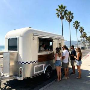 Food Truck Personalizzati, Camion per Fast Food e Food Truck Multifunzionali Disponibili per Aree Panoramiche - Product Image 6
