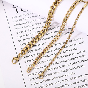 Collier <span class=keywords><strong>Gourmette</strong></span> en Acier Inoxydable Vente en Gros Fermoir <span class=keywords><strong>Homme</strong></span> Femme Plaqué <span class=keywords><strong>Or</strong></span> <span class=keywords><strong>18K</strong></span> PVD Plat Chaîne Acier Inoxydable - Product Image 4