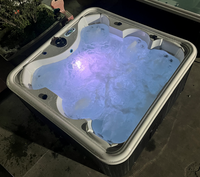 Baignoire de massage en acrylique pour l'extérieur OEM, 5-6 personnes, avec système d'hydrothérapie