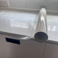Film protecteur transparent de qualité machine PE souple sans colle résiduelle pour comptoirs en pierre de marbre procédé de moulage par soufflage