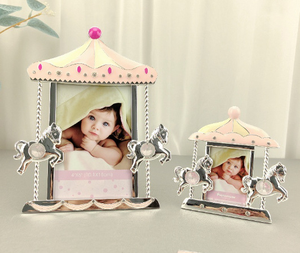 Toptan çinko alaşımlı malzeme fotoğraf çerçevesi sevimli ev at fil bebek doğum günü özel Metal fotoğraf çerçevesi - Product Image 1