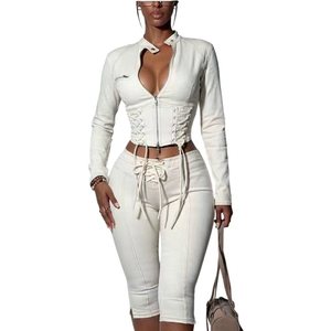 Ensemble 2 pièces en jean KY Y2K pour femme : veste ajustée unie et pantalon capri, avec lacets, coupe courte et ourlet brut, style streetwear coordonné - Product Image 1
