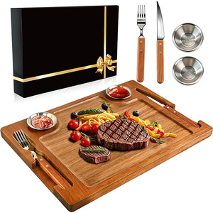 Juego de Tabla de Cortar para Carne de Madera de Acacia Premium con Ranuras para Salsas y Canales para Jugo, para Servir en Restaurantes y Bares de Carne - Product Image 1