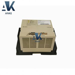 Controlador de Motor Original en Stock YASKAWA SGDH-10DE Servomotor con Unidad - Product Image 1