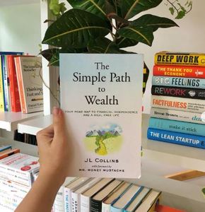 Le chemin simple vers la prospérité, livre de JL Collins, livre anglais sur la finance personnelle, la gestion de l'argent et les investissements, à vendre - Product Image 6