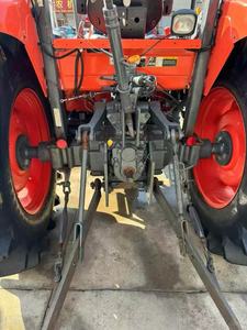Tracteur japonais d'occasion en gros KUBOTA tracteurs agricoles M 704K 70HP 95HP 100HP 130HP 4x4 tracteur à roues à vendre - Product Image 3