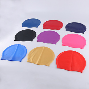 <span class=keywords><strong>Bonnet</strong></span> <span class=keywords><strong>de</strong></span> <span class=keywords><strong>bain</strong></span> en silicone <span class=keywords><strong>de</strong></span> couleur unie léger 50g casquette <span class=keywords><strong>de</strong></span> plongée <span class=keywords><strong>de</strong></span> protection d'oreille pour <span class=keywords><strong>Amazon</strong></span> vente en gros nouveau produit - Product Image 1