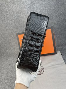 Sac à bandoulière de luxe pour femme, style vintage, en cuir véritable, avec fermeture à bouton, portable et facile à transporter - Product Image 4