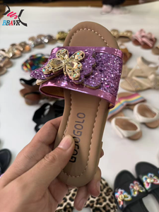 Factory Cheap Girls' Sandals Stylish <b>Summer</b> Style New Fashionable Anti-slip <b>slippers</b> Beach Shoes PU Upper Rubber Outsole Stock - Product Image 5