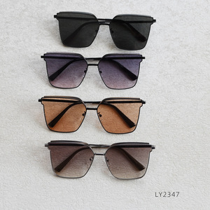 แว่นกันแดดไนลอนสำหรับผู้หญิง, ใหม่แว่นกันแดดแฟชั่นสำหรับขับรถสีสั่นแว่นกันแดดกันแดดโลอิสตัวเดียวกันขายส่ง - Product Image 2