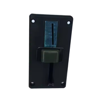 Distributeurs automatiques d'arcade avec accepteur multi-pièces Validateur de pièces en plastique et sélecteur de jetons pour une utilisation multi-jeux