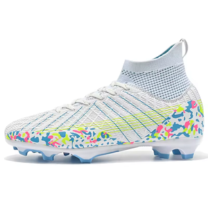 Chaussures de football pour hommes de haute qualité, respirantes, à crampons longs, pour l'extérieur, modèle 2025, nouvelles chaussures de sport montantes pour étudiants - Product Image 1