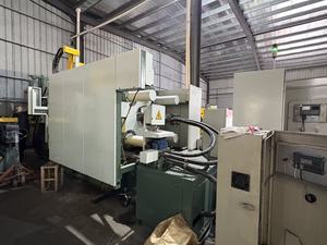 LK IMPRESS 3.400T 冷室压铸机配备全自动机械设备，高生产效率 - Product Image 5