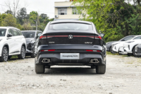 Nouvelle berline Changan UNI-V 1.5T 500BAR Édition Premium 2025, conduite à gauche, automatique, jantes R18, Euro VI, essence