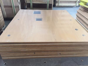 Compensato di Betulla di Grado Architettonico con Superficie Levigata per Rivestimento in PU / Verniciatura (Misura Personalizzata 4x8) - Product Image 3