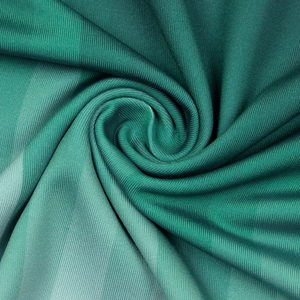 Tan Pham Gia Fabricante vietnamita Jersey Impresión digital Camiseta de secado rápido Precio de fábrica al por mayor - Product Image 4