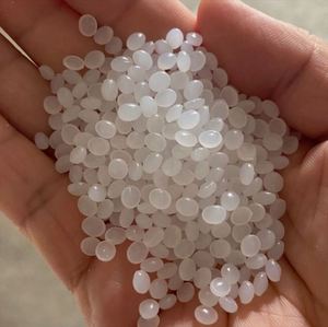 Matière première vierge de granules de HDPE de soufflage de corps creux de HDPE pour la haute densité de polyéthylène de sachets en plastique - Product Image 1