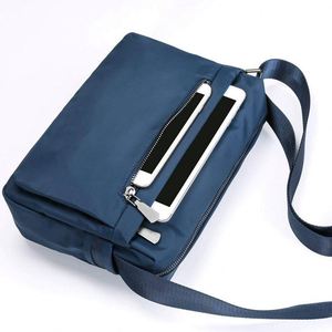 Maletín de Negocios Impermeable con Logotipo Personalizado, Fabricante OEM, Bolsa de Mensajero Multifuncional - Product Image 3