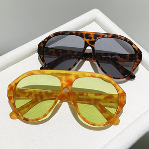 2025년 신상 인기 디자이너 캔디 컬러 오버사이즈 파일럿 선글라스 여성 앰버 옐로우 펑크 선글라스 남성 빅 프레임 트렌디 쉐이드 - Product Image 1