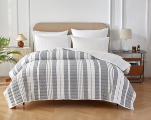 Set di Biancheria da Letto <span class=keywords><strong>EMME</strong></span> Contemporary Quilts, Misura Twin, Blu Navy, Leggero e Morbido, Pre-Lavato, Trapuntato Reversibile, <span class=keywords><strong>3</strong></span> Pezzi, Per Tutte le Stagioni - Product Image 4