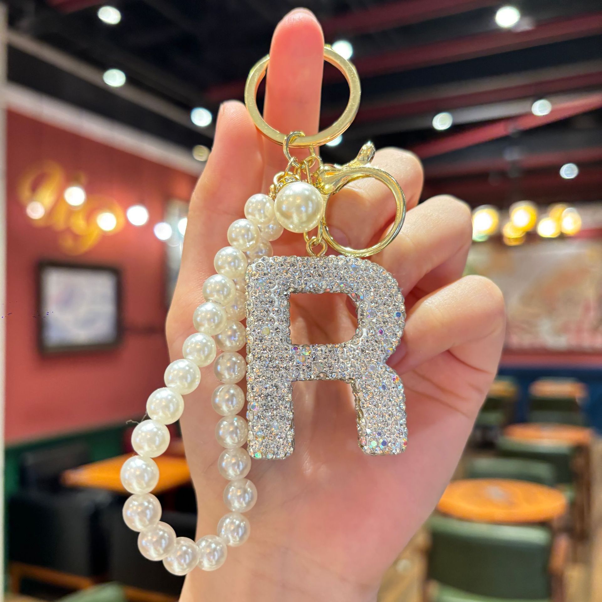 26 English letters [R]