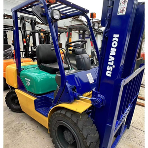 Chariot élévateur diesel d'occasion Komatsu FD30 en excellent état, chariot élévateur d'occasion de 3 tonnes en vente - Product Image 1