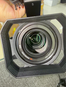 Cámara de Video Profesional HXR-NX80 90% Nueva con Lente ZEISS de 12x Zoom y Sensor CMOS 4K - Product Image 6