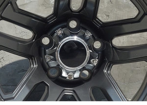 Jantes tout-terrain en alliage d'aluminium de 15 pouces avec design à double cinq branches et PCD 5x114.3 pour modifications de roues de Jeep Cherokee - Product Image 4