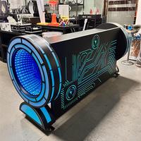 Cabina de DJ con Mesa de Mezclas Led y Logo Personalizado, Barra de Metal para Fiestas y Discotecas