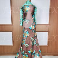 Pakaian pernikahan kualitas asli dengan emas metalik Lurex sutra Somalian Garbasa Fransanwi