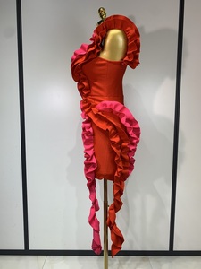 Abito Aderente da Donna in Cashmere con Spalla Scoperta, Scollo a V e Volant, Lunghezza Sopra il Ginocchio per Eventi Serali e Club - Product Image 3
