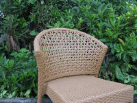 Chaise d'extérieur empilable en aluminium et rotin