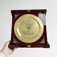 Boîte en bois rouge, plaque de certificat, plaques de récompense, plaque dorée personnalisée MH-LJ0553
