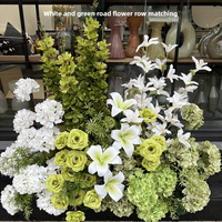 Composition florale de chemin de mariage en soie blanche et verte, réaliste, faite à la main, longue durée, produit fini en gros, fabricant