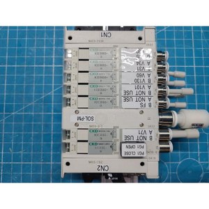 Conjunto de Válvulas Neumáticas CKD N4E0-Q-C+N3E0660-M+N4E030-M, Usado, Piezas de Equipos Legacy Semiconductor - Product Image 4