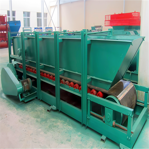 Trasportatore a tramoggia mobile ad alta capacità con motore a benzina per la movimentazione di minerali da costruzione in vendita - Product Image 4