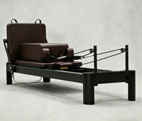 Reformer de Pilates en aluminium durable de haute qualité, blanc et noir, pour studio et usage domestique
