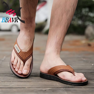 รองเท้าแตะหนังผู้ชายสำหรับใส่ชายหาดฤดูร้อน ราคาพิเศษ - Product Image 4