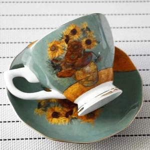 Service à café et thé vintage Van Gogh Tournesol 15 pièces en porcelaine fine classique avec tasses florales, crémier, sucrier et théière - Product Image 4