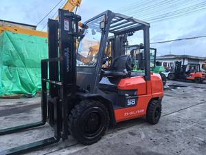 Reliable <b>Used</b> Diesel 3-Ton for Forklift Truck with 1220mm Fork Length and 6-Month Warranty for Sale - Product Image 6