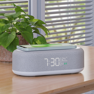 Produits les plus vendus <span class=keywords><strong>Chargeur</strong></span> multifonction 4 en 1 Lampe LED 15W <span class=keywords><strong>Chargeur</strong></span> portable rapide sans fil pour <span class=keywords><strong>iPhone</strong></span> - Product Image 1