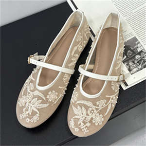 Women's Retro Lace Floral Embroidery Summer Flats Large Size 43 Spring Fashionable Hollow Mesh Flat <b>Shoes</b> - Product Image 2