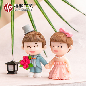 Figurines de mariage miniatures, couple de dessins animés en PVC, décorations pour centres de table de mariage D1332 - Product Image 5