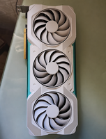 Kartu Grafis RTX 4060 untuk Desktop, GPU Tiga Kipas untuk Gaming, Desain 3D, dan Pembuatan Konten