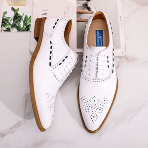 Mocassins à pampilles de haute qualité pour hommes, grande taille, avec détails brogues, style rétro élégant - Product Image 5